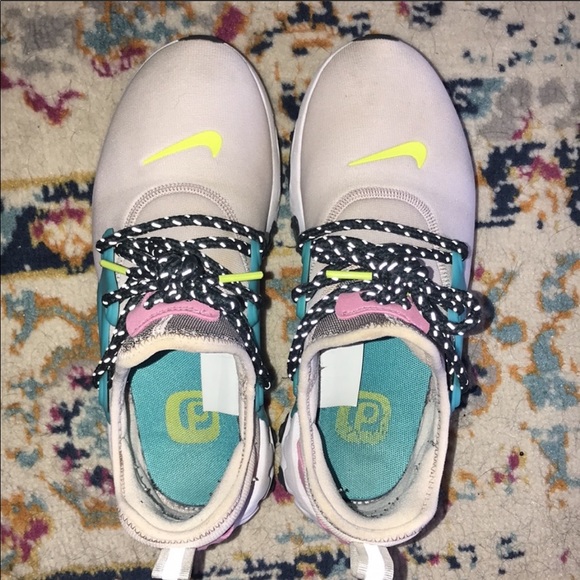 Nike React Presto - Picture 3 of 8